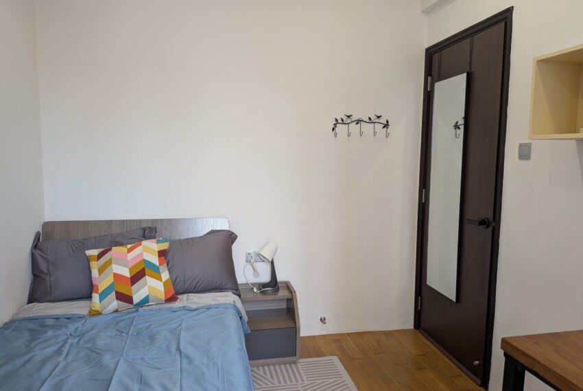 PXL_20251031_031226103