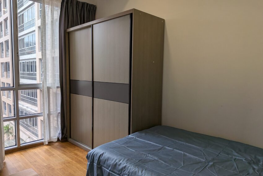 PXL_20251031_031255925