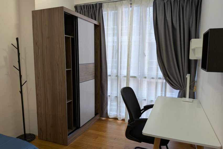 PXL_20260305_080647639