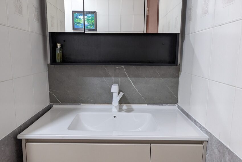 PXL_20231119_041709428